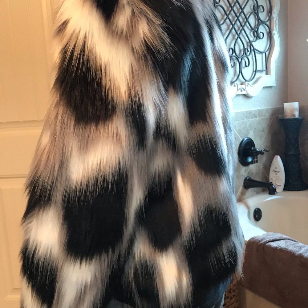 Jacket - Picture 3 of 3